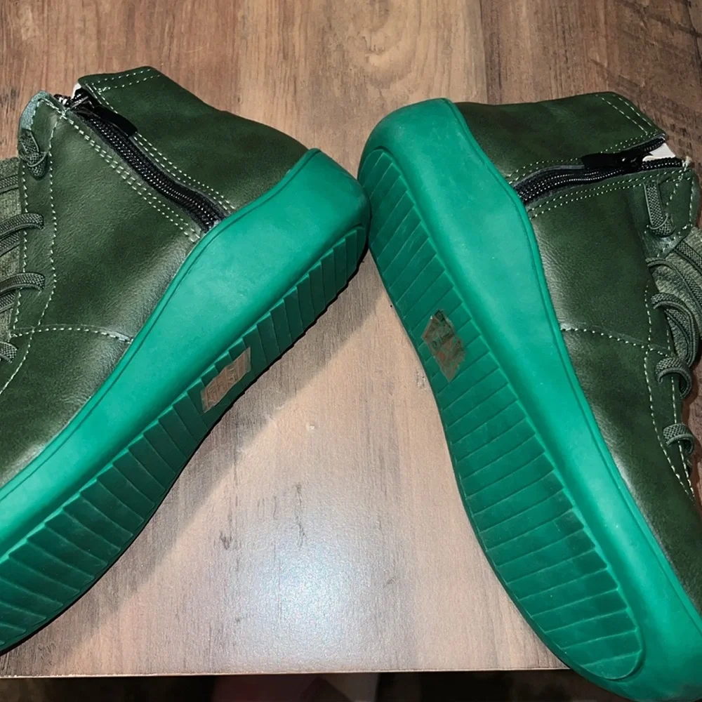 Kids Green High-Top Lace-Up Bootss size 35